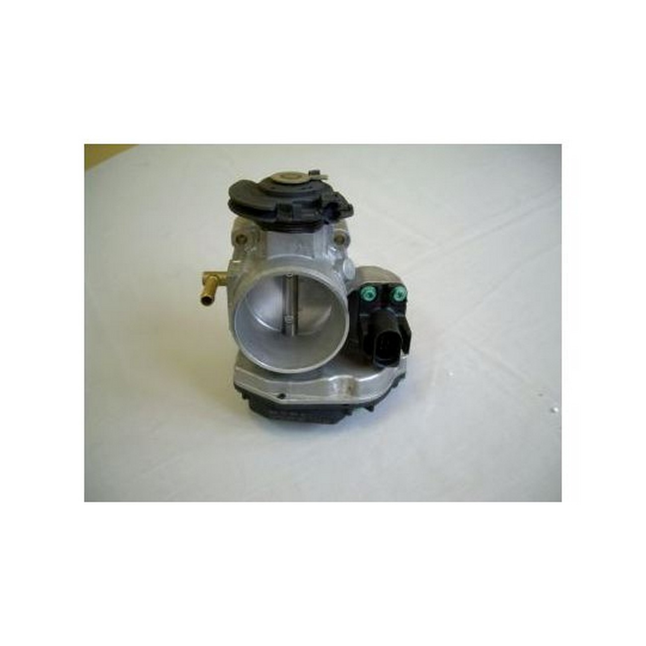 Cuerpo Mariposa Volkswagen Bora 1.8t Golf 1.8t